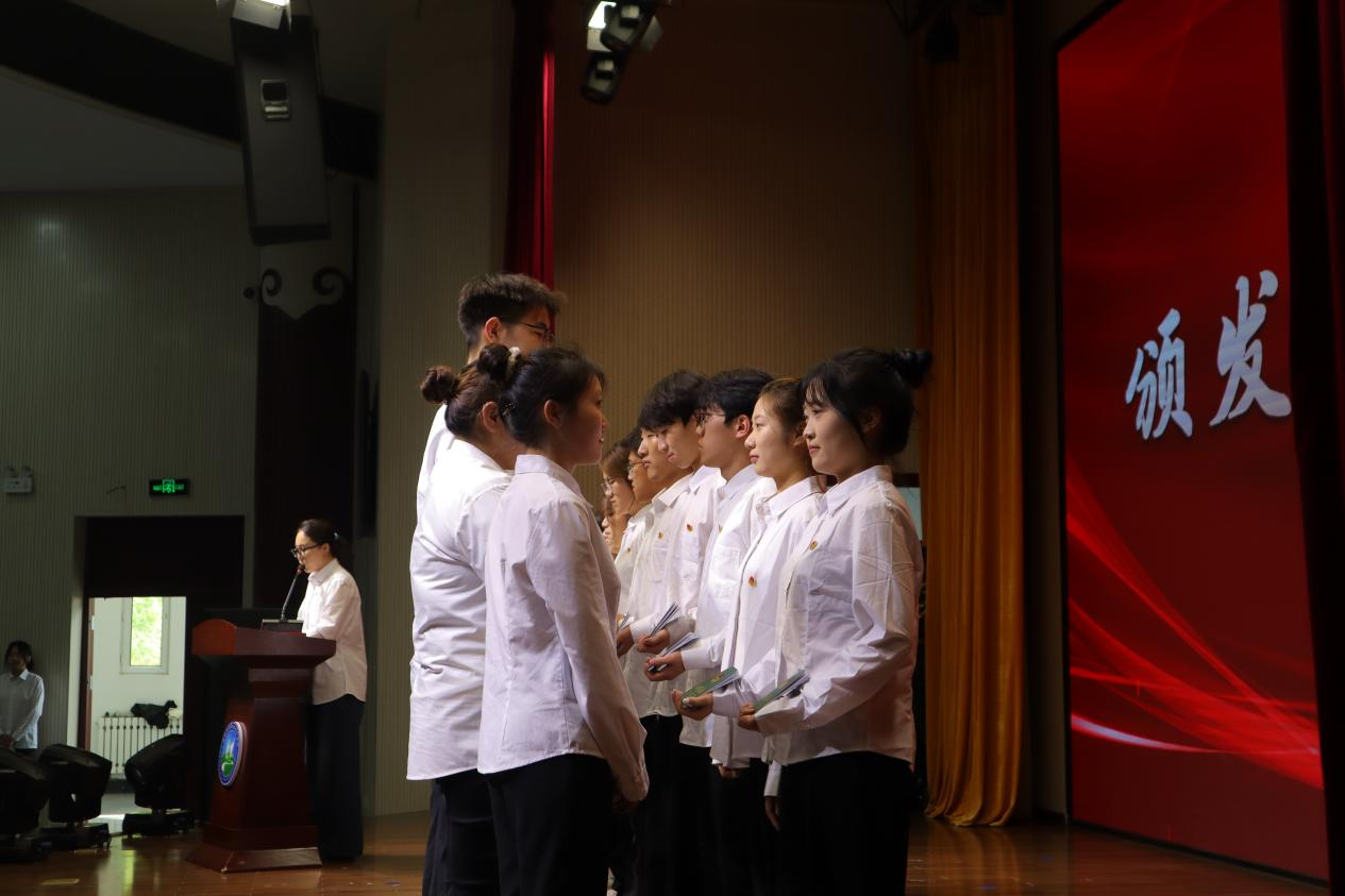 图片1(2).png